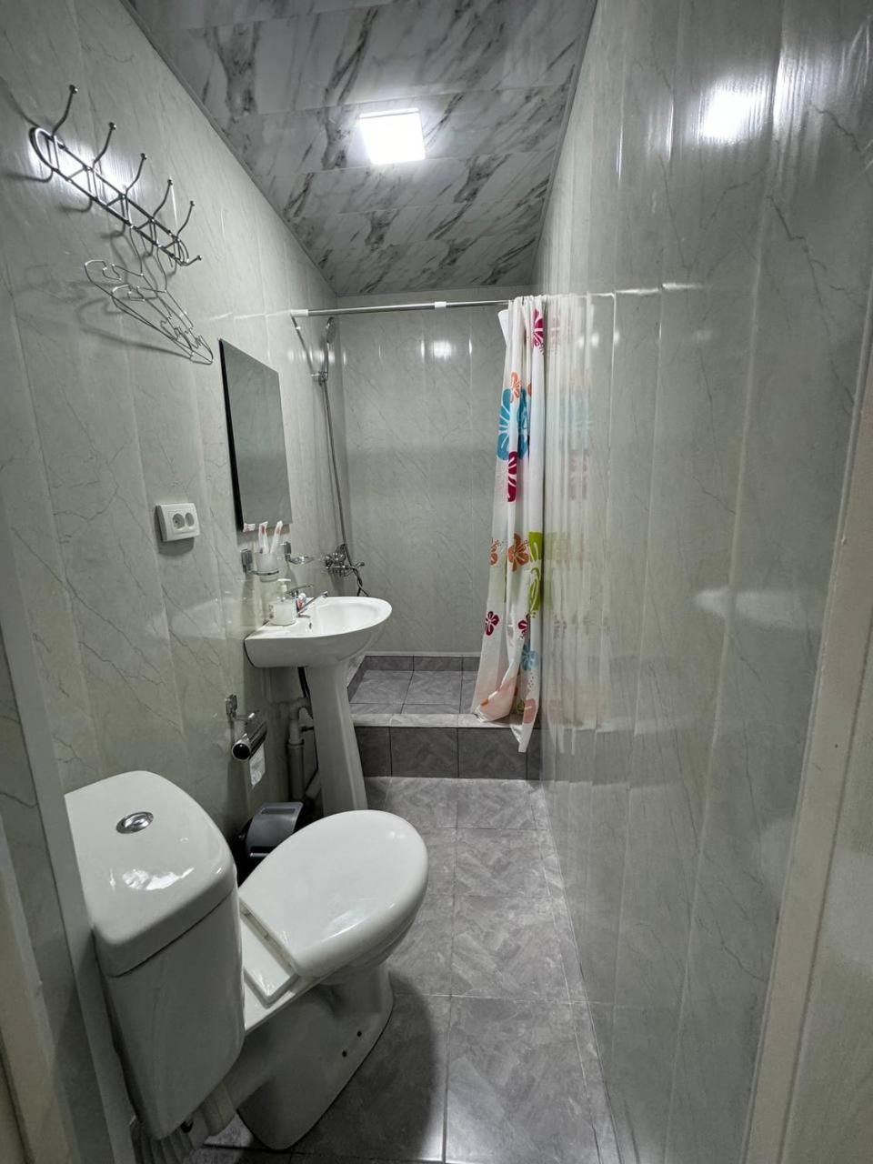 Boutique Boulevard Buxoro Luaran gambar