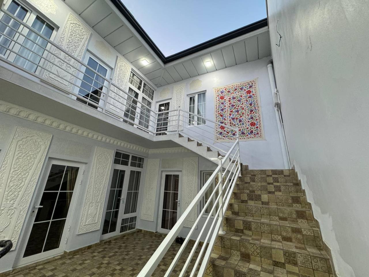 Boutique Boulevard Buxoro Luaran gambar