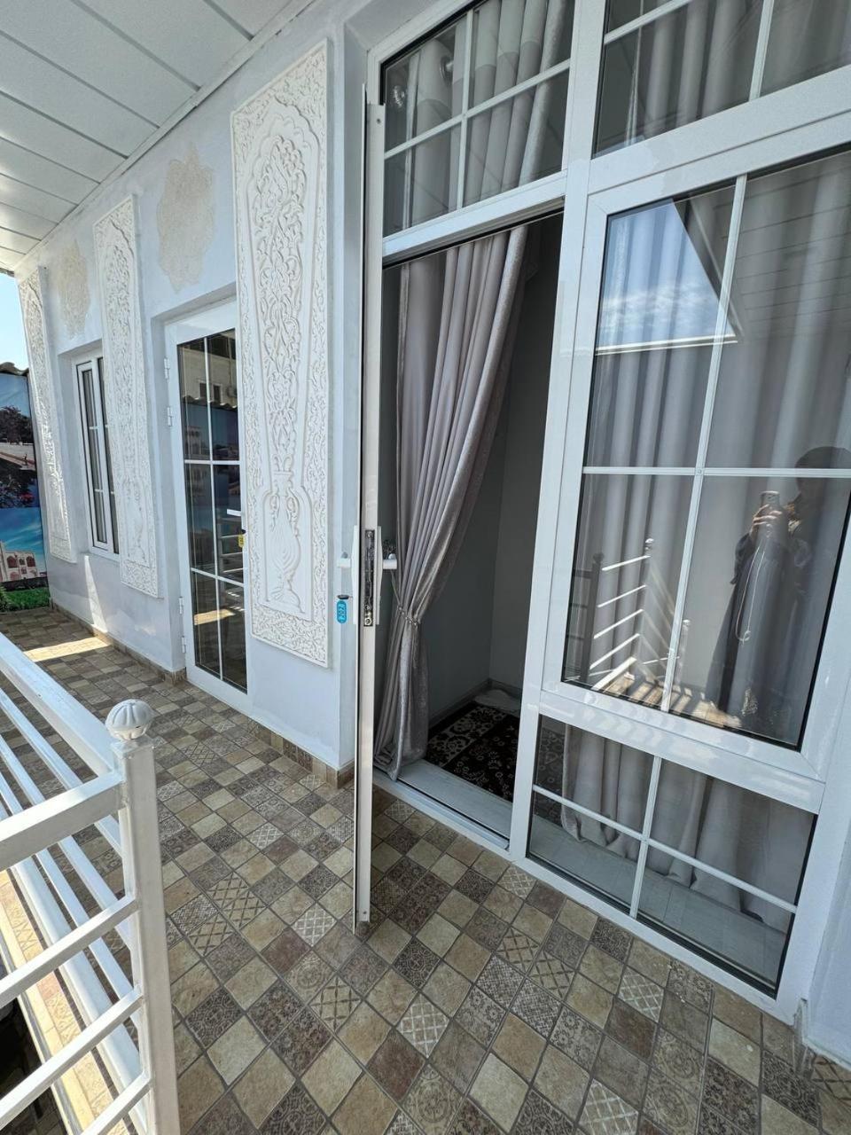 Boutique Boulevard Buxoro Luaran gambar